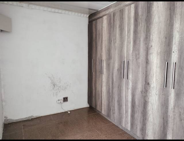 9 BEDROOM FREEHOLD FOR SALE IN TASBET PARK